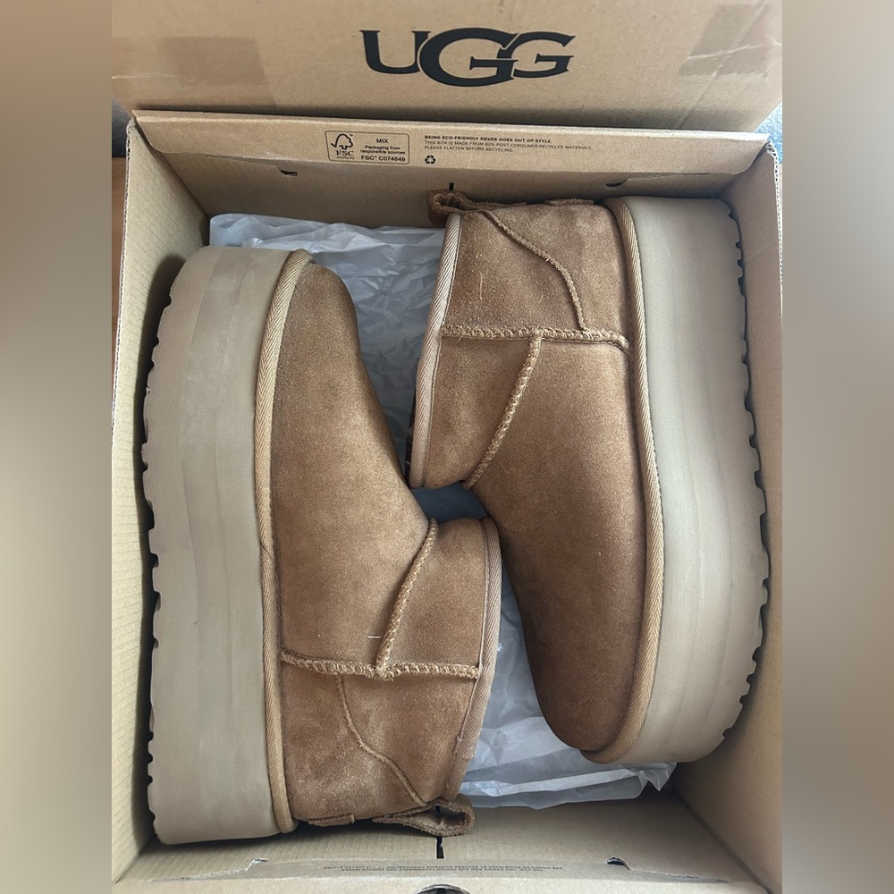 UGG Classic Ultra Mini Platform in Chestnut - Picture 5 of 8